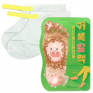 Отшелушивающие пилинг-носочки Elizavecca Witch Piggy Hell Pore Turtle's Foot Pack 2 маски по 40 мл на одно применение.